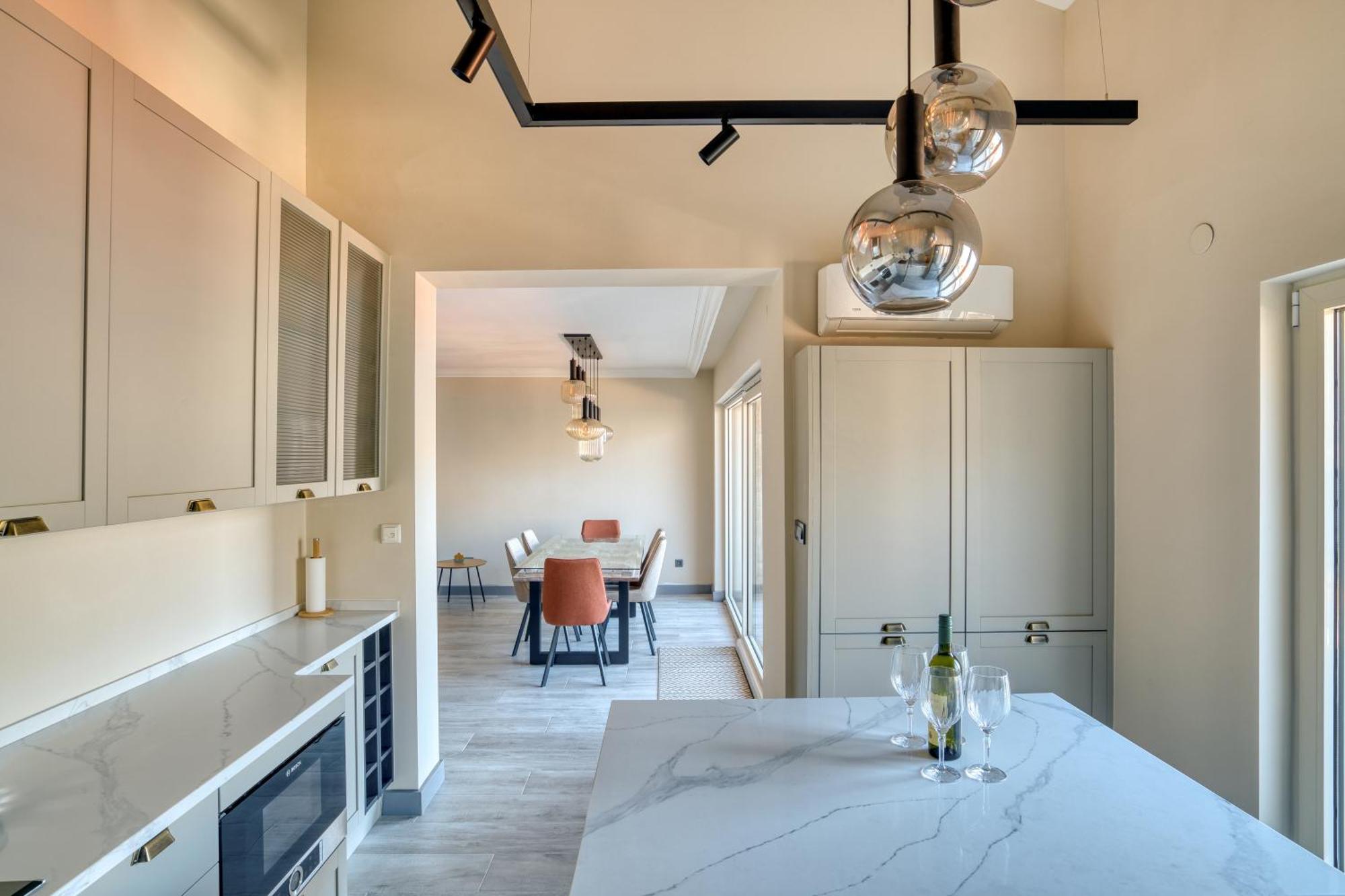 Luxurious 3-Bedroom Apartment By Mn Property Kotor Buitenkant foto